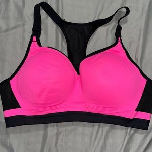 Victoria’s Secret Sport Bra with underwire 38C